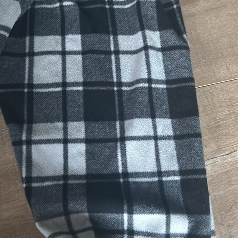 🪩black and white plaid pajama pants - Picture 4 of 5